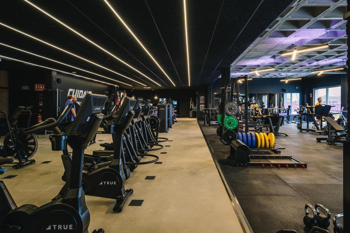 Abre en Vic el segundo gimnasio de la cadena OneDiR 2 OneDir Vic se encuentra en el nuevo centro comercial Can Garrofa.