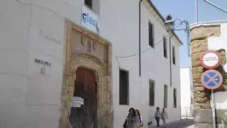El espectacular artesonado mudéjar de Regina que retrasa el final de la rehabilitación del convento cordobés