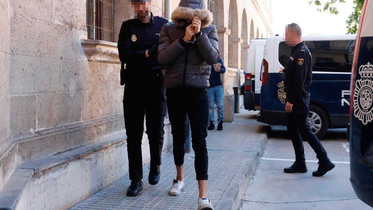 El hombre detenido por arrojar a otro de un balcón en Palma por celos