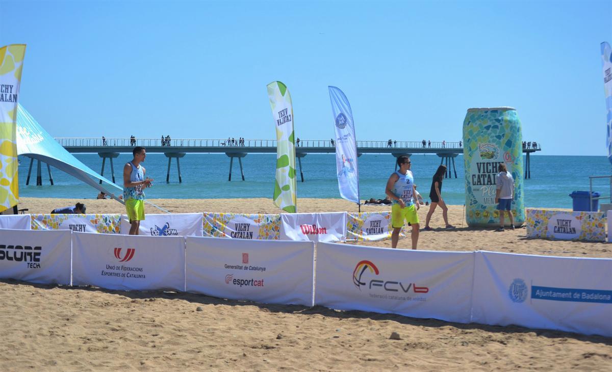 Badalona acull la final del Campionat de Catalunya de Vòlei Platja Vichy Català