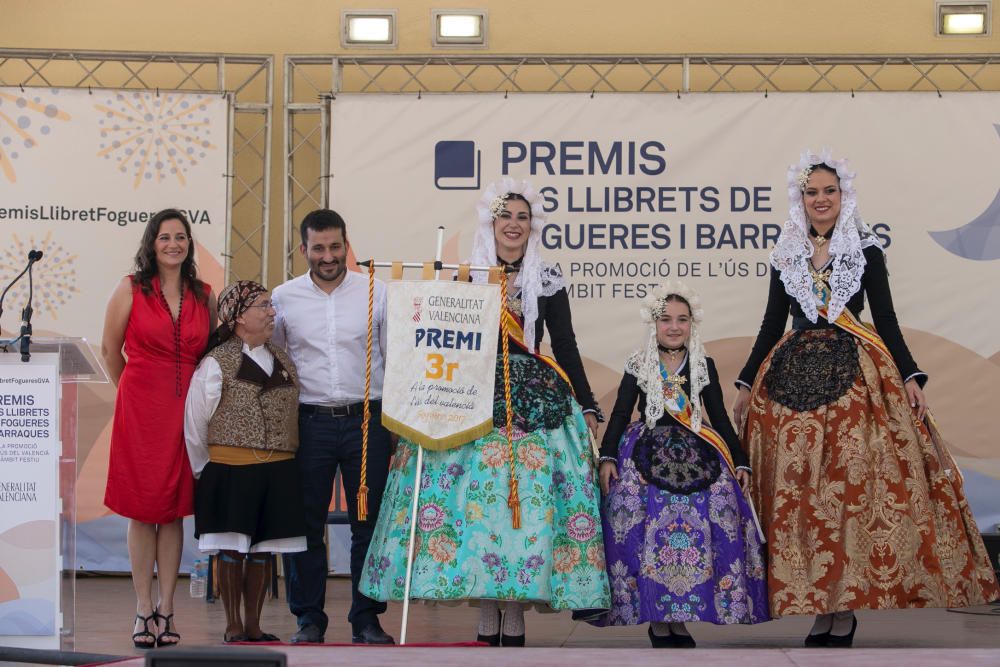 Entrega de los Premios a la Promoción del Uso del Valenciano en los "llibrets" de hogueras y barracas