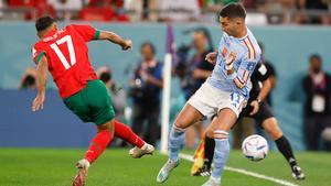 Ferran, en una acción del partido ante Marruecos en los octavos de final del Mundial de Qatar