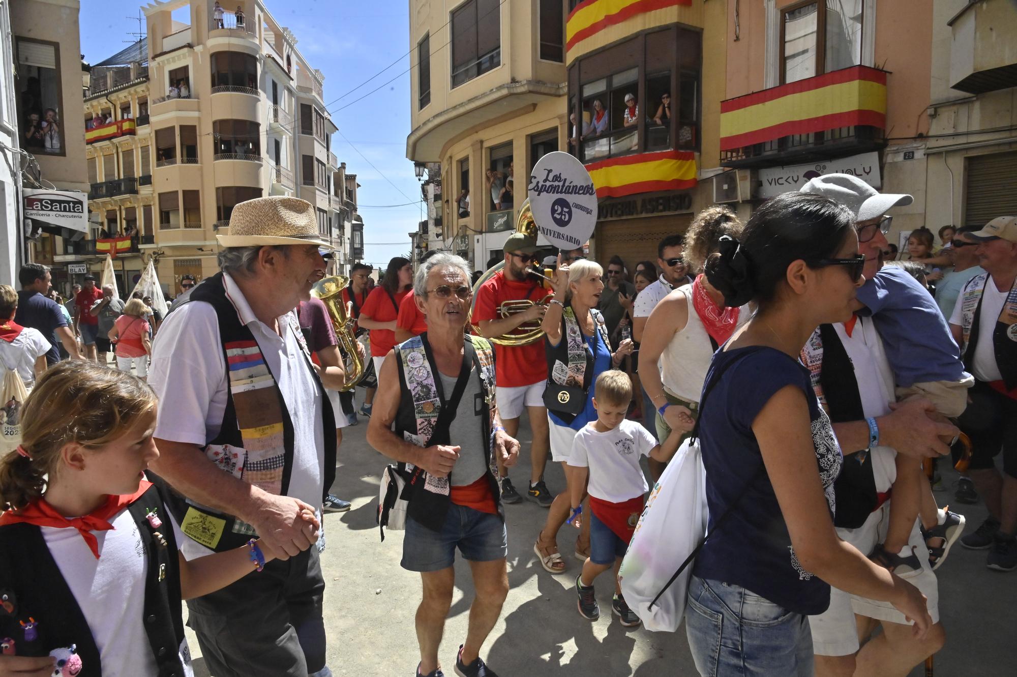 Fotos de ambiente y de la segunda Entrada de Toros y Caballos de Segorbe