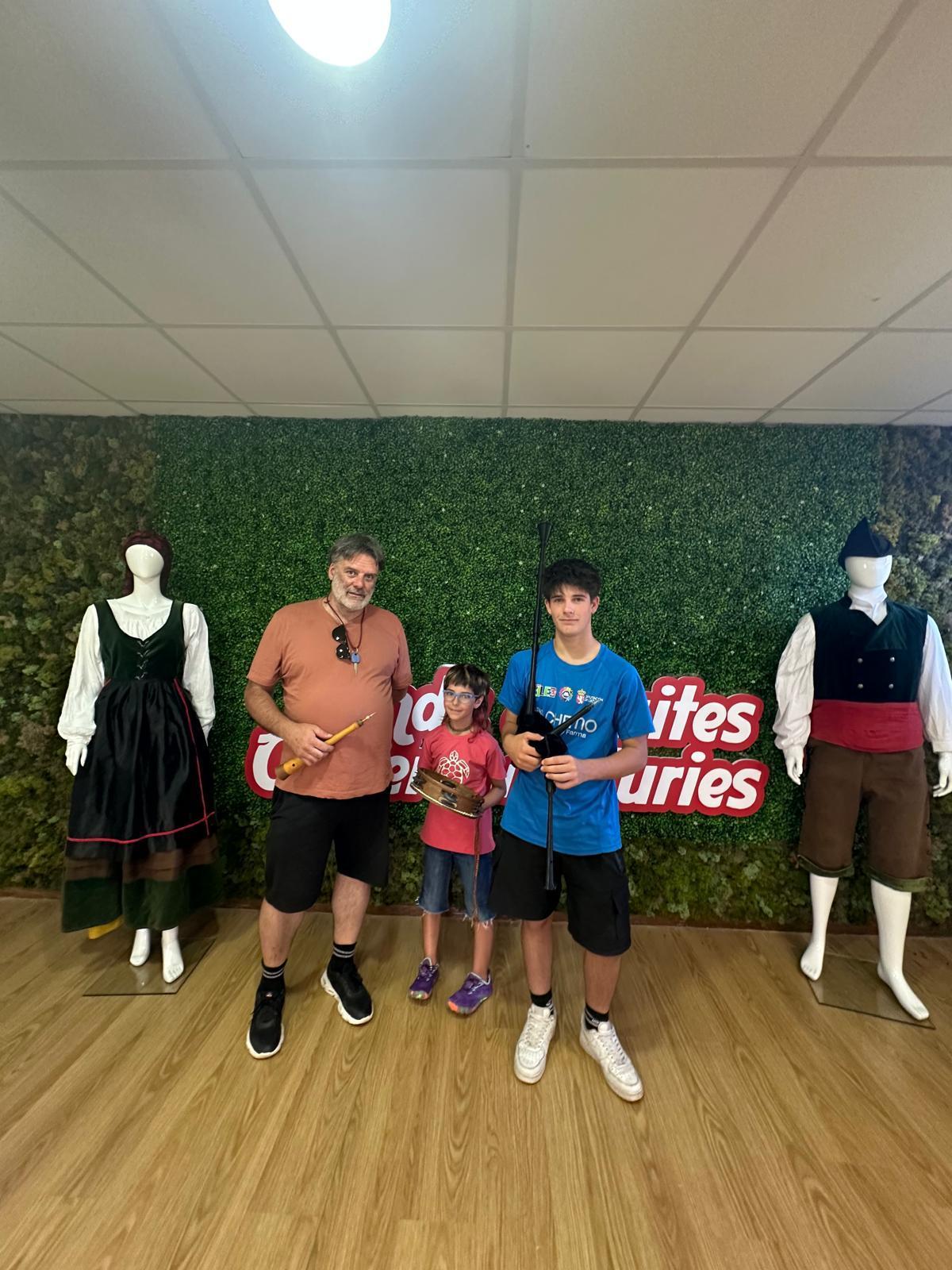 Una pasada visita al museo.
