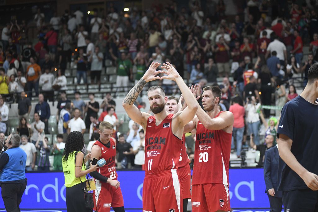 Todas las imágenes de la semifinal de la Supecopa entre el UCAM Murcia y el Unicaja