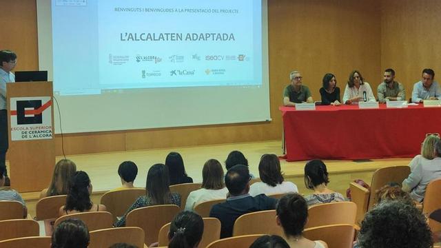 La Escal acogió la presentación del proyecto ‘L’Alcalatén Adaptada’. | JAVIER NOMDEDEU