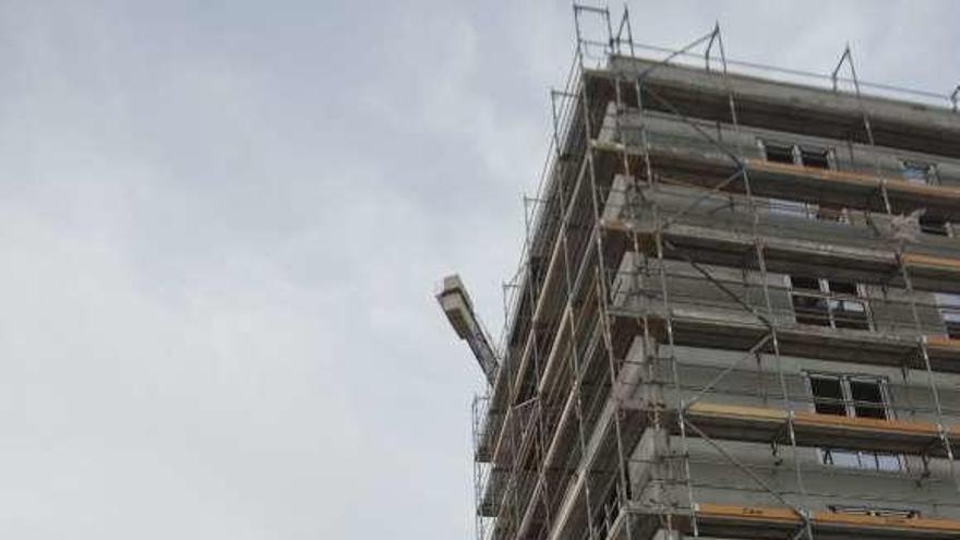 Edificios para viviendas en obras en el Parque Ofimático de A Coruña.