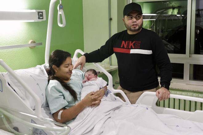 El primer bebé nacido en Gijón en 2026