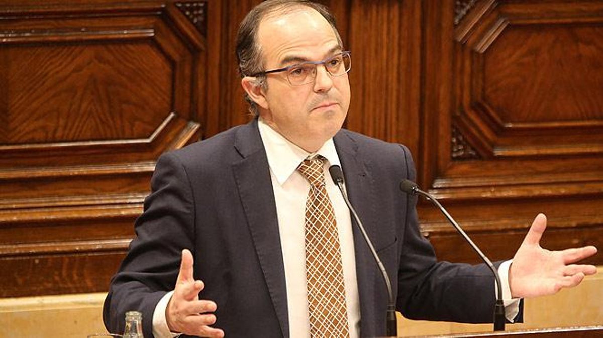 El president del grup parlamentari de JxS, Jordi Turull, diu que Mas se l’ha jugat amb un gest que ha sigut ingent i gegant. 