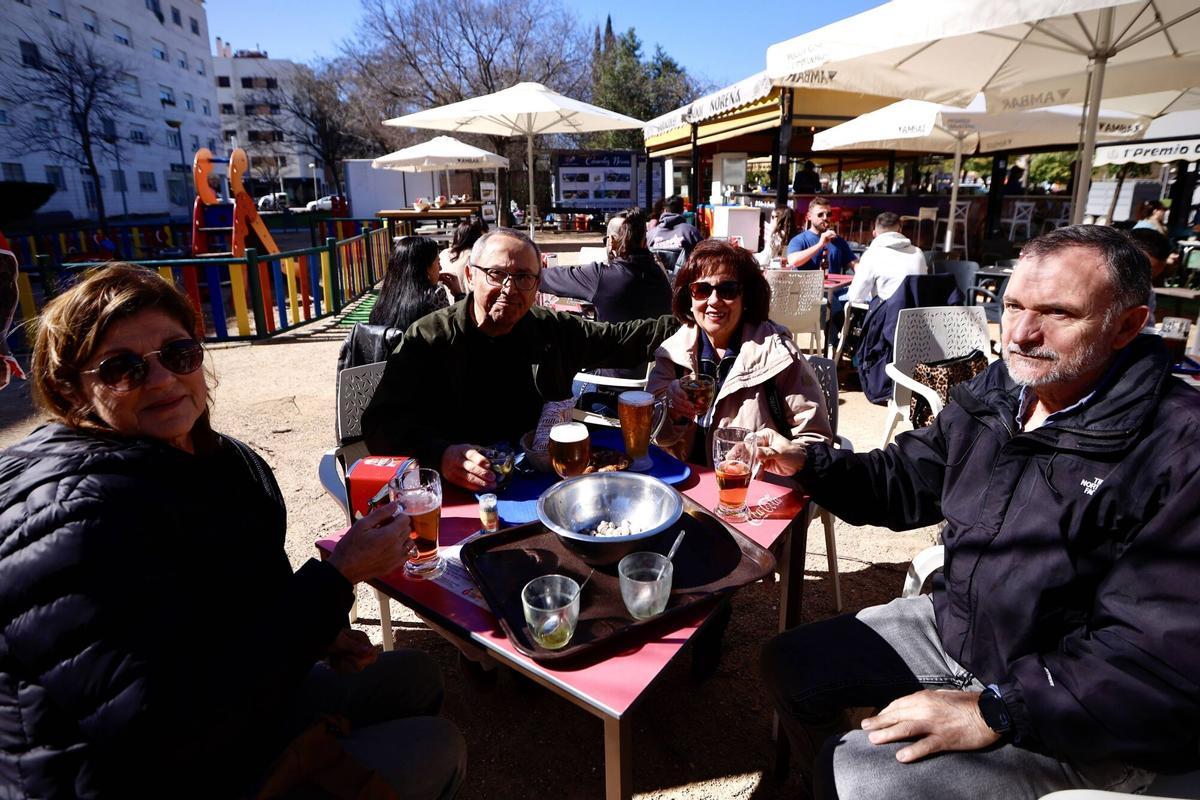 El comienzo de la temporada de caracoles en Córdoba, en imágenes