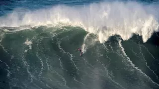 Más de 30 personas hospitalizadas tras un "vertido anómalo" en la playa de Nazaré