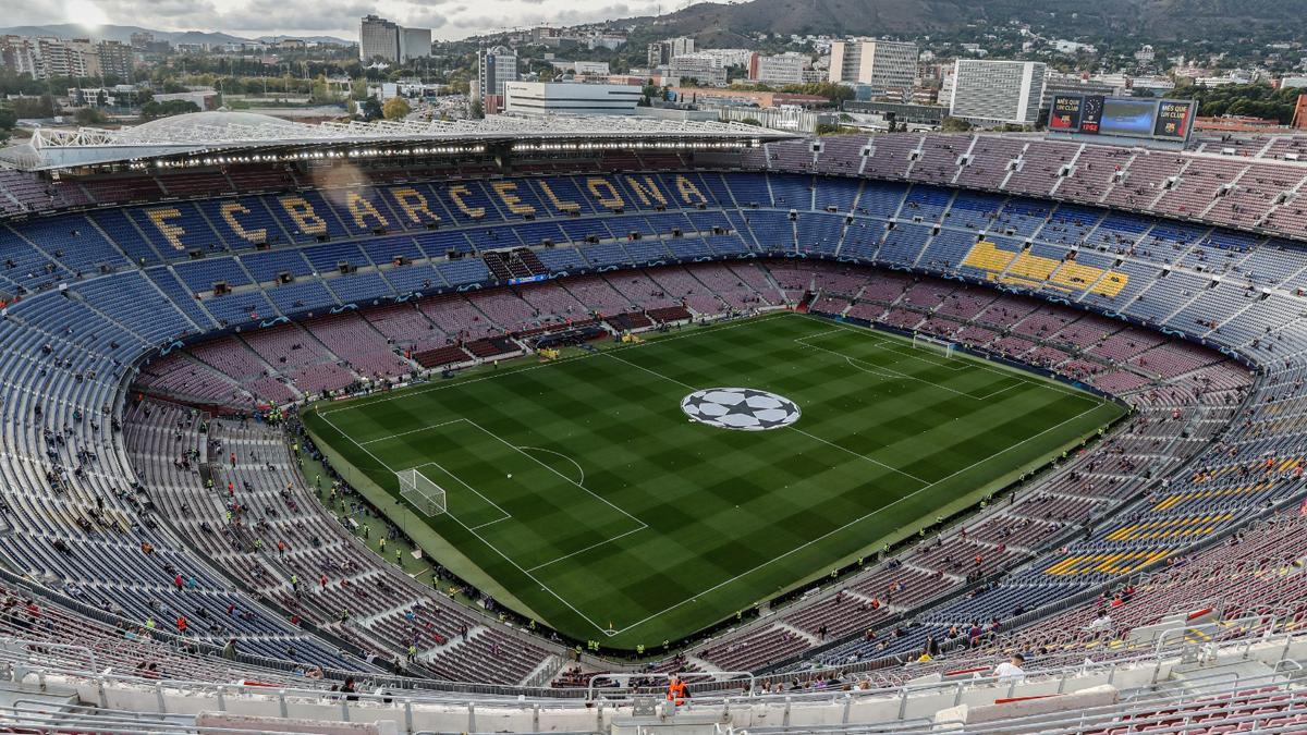 LaLiga grabará con drones los 20 estadios de Primera