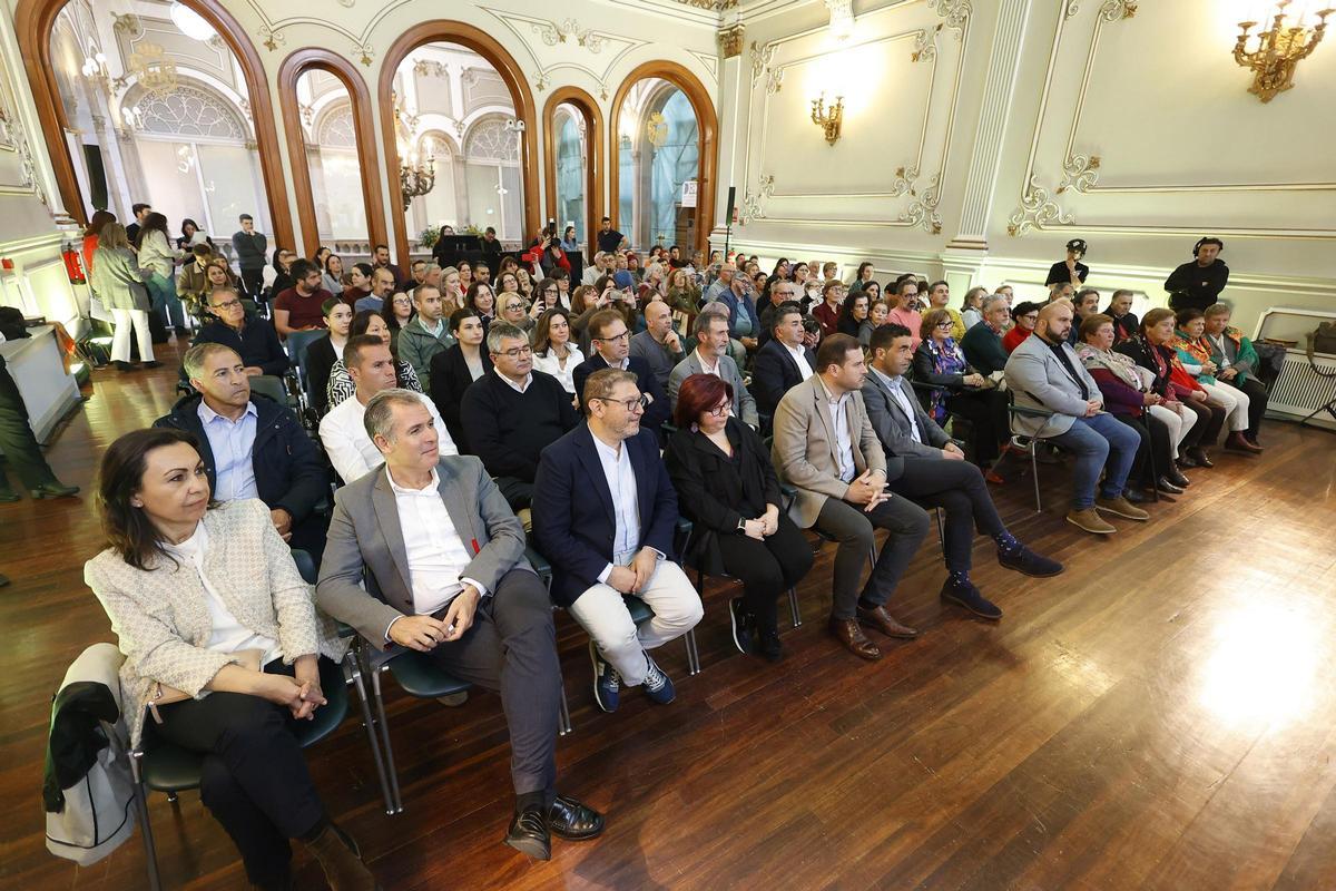 Asistentes ao acto