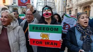 Alicante sale a la calle en apoyo al pueblo iraní
