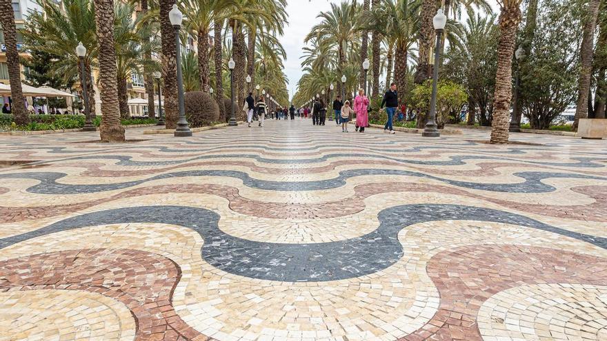 La Explanada, sin &quot;hippies&quot;: sobran los motivos