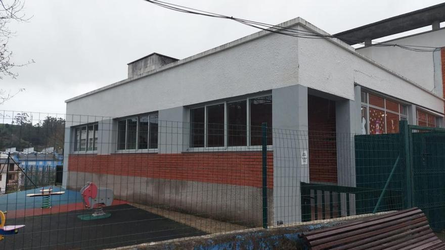 Malestar entre las familias de la escuela de bebés "Piyaván", de Vegadeo, al empezar el curso con la ausencia de tres educadoras