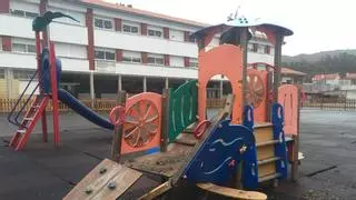 Intoxicación masiva en un colegio de A Cañiza: 70 afectados con una ensaladilla como sospechosa