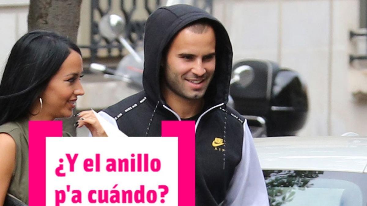 Aurah Ruiz y Jesé Rodríguez: felices y contentos por la calle