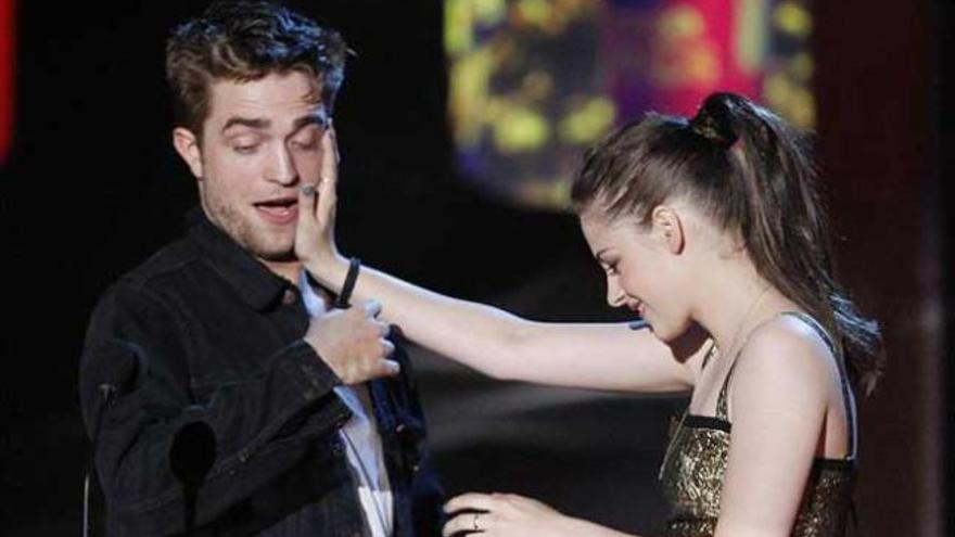 Kristen Stewart y Robert Pattinson.