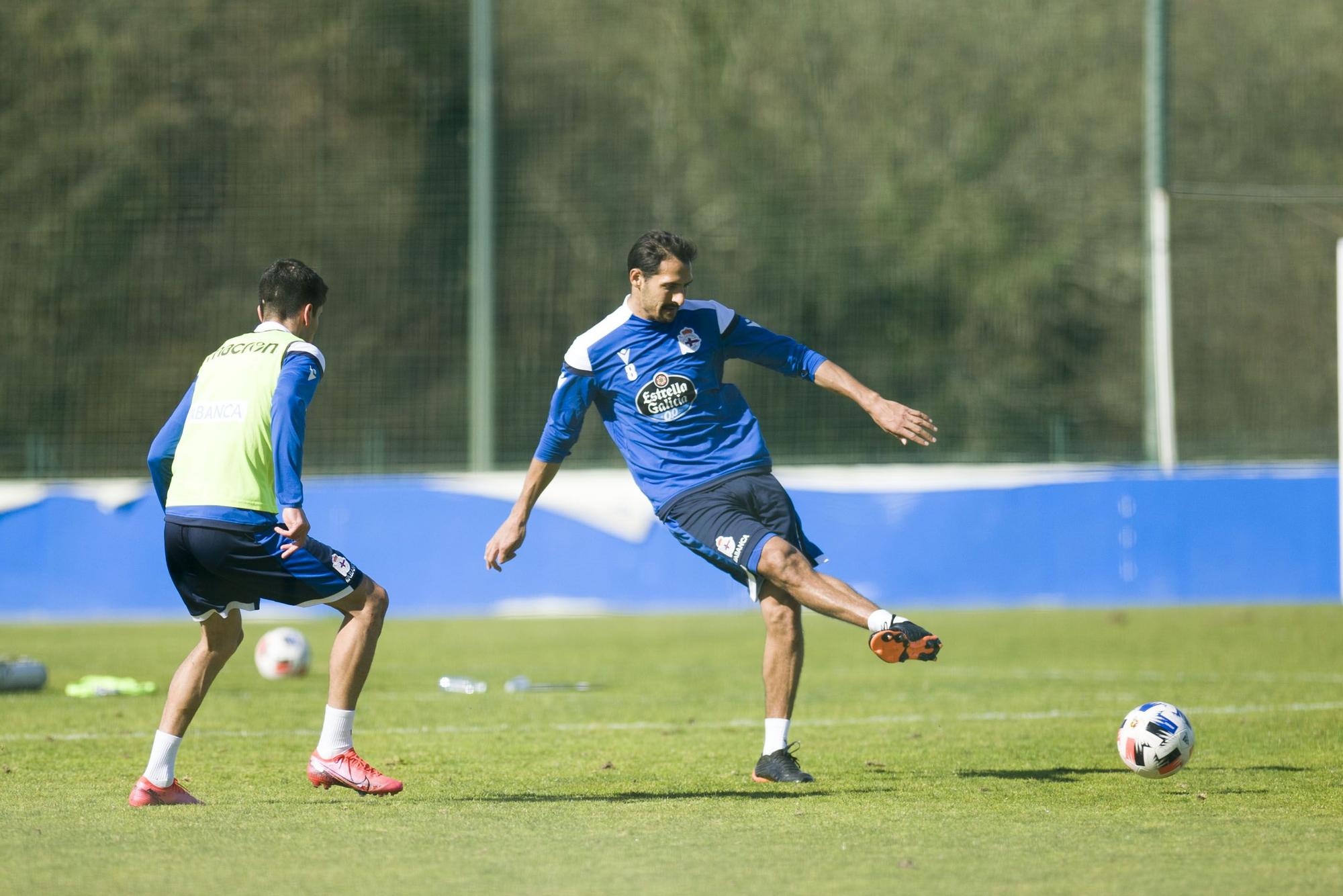 Entrenamiento del Deportivo en Abegondo.