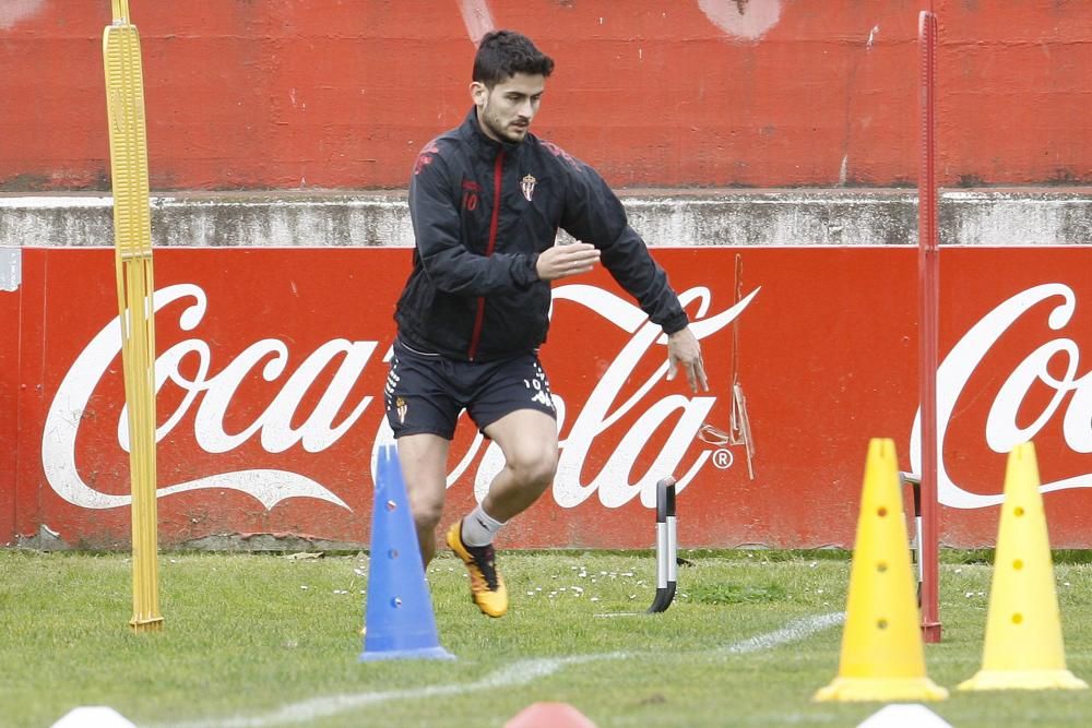 Entrenamiento del Sporting tras su regreso de Málaga