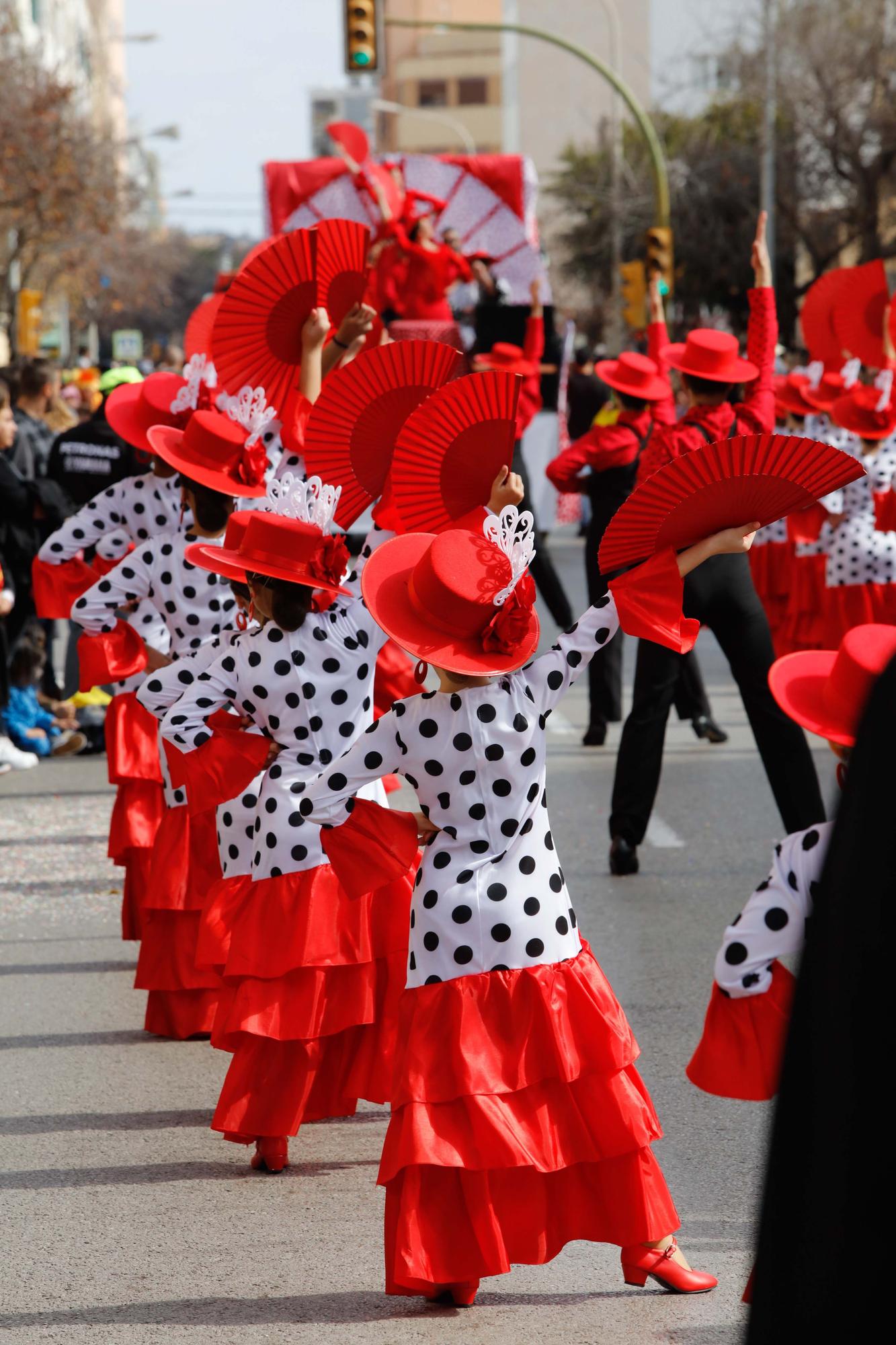 Todas las imágenes de la rúa del Carnaval de Ibiza 2023