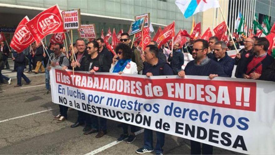 Reunión urgente de Endesa con el comité