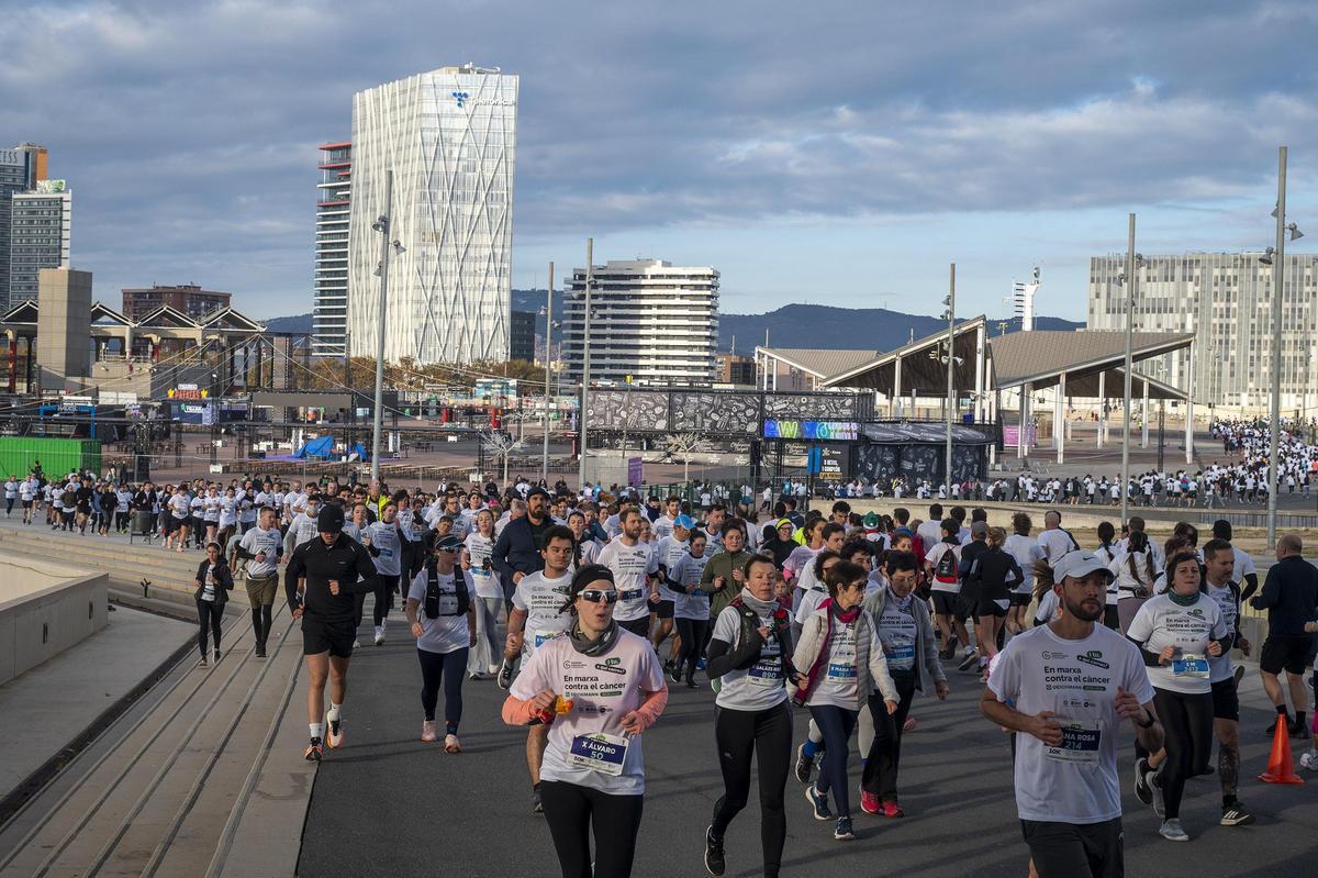 Barcelona corre contra el cáncer en el Fòrum