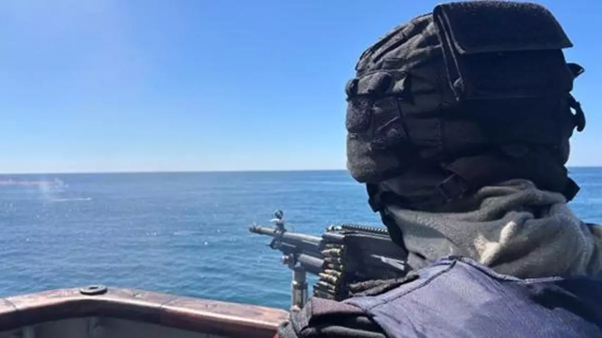 El patrullero «Tabarca» finaliza su misión de vigilancia marítima en el litoral gallego y la frontera con Portugal