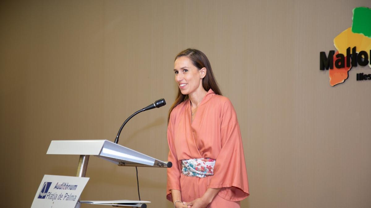 Isabel Vidal, presidenta de los hoteleros de Playa de Palma, en la celebración de su 45 aniversario