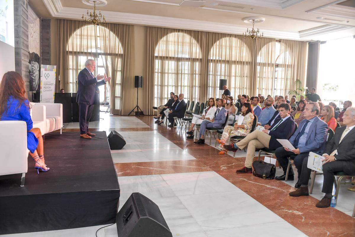 Convención de Universidad Fernando Pessoa Canarias