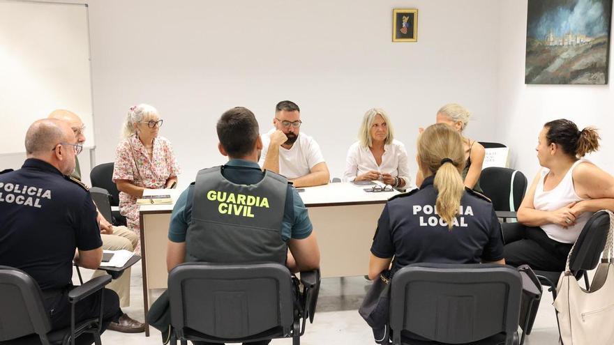 Okupas ilegales toman un edificio en obras en Bétera
