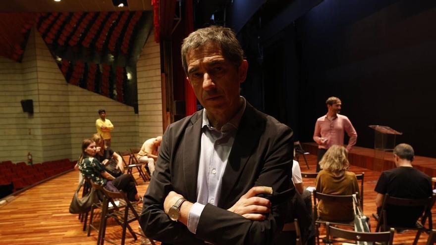 Carlos Mataix, promotor de la Bienal Climática, presidente del patronato de la Fundación Atelier: "Avilés es un lugar idóneo para una conversación cívica sobre el clima ambiental y social"