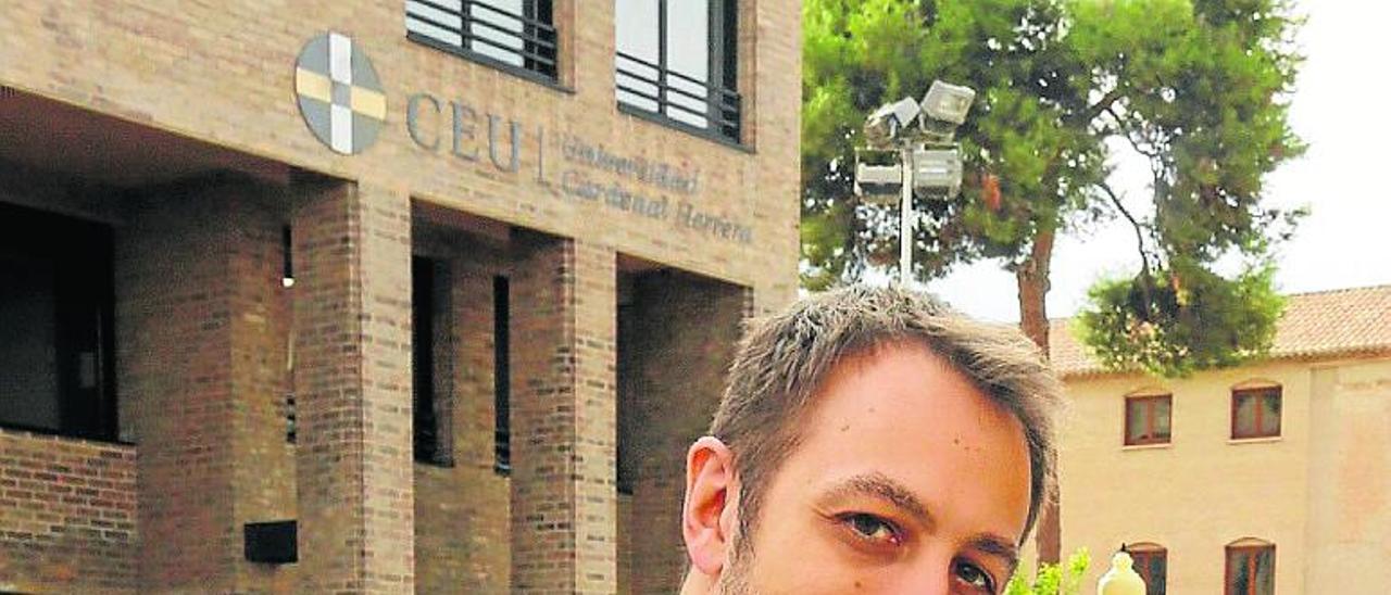 El general manager de Blablacar, junto a la Universidad Cardenal Herrera CEU de Elche.