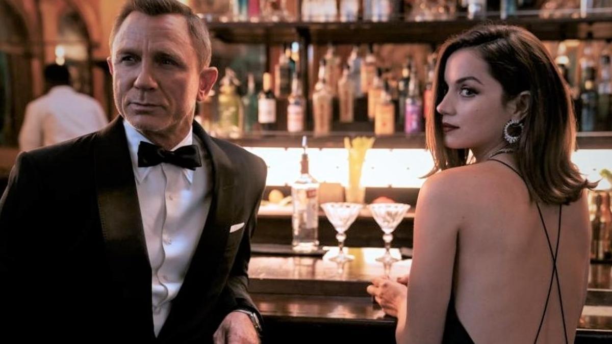 Daniel Craig y Ana de Armas, en 'Sin tiempo para morir'