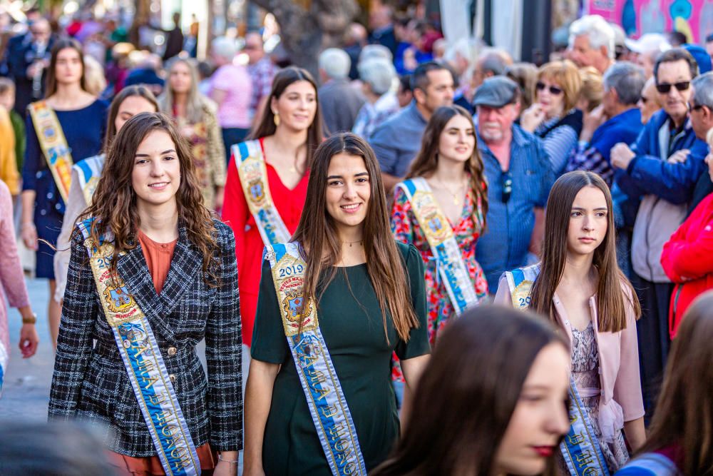 Más de 500 músicos marcan el ritmo en el inicio de las Fiestas de Benidorm