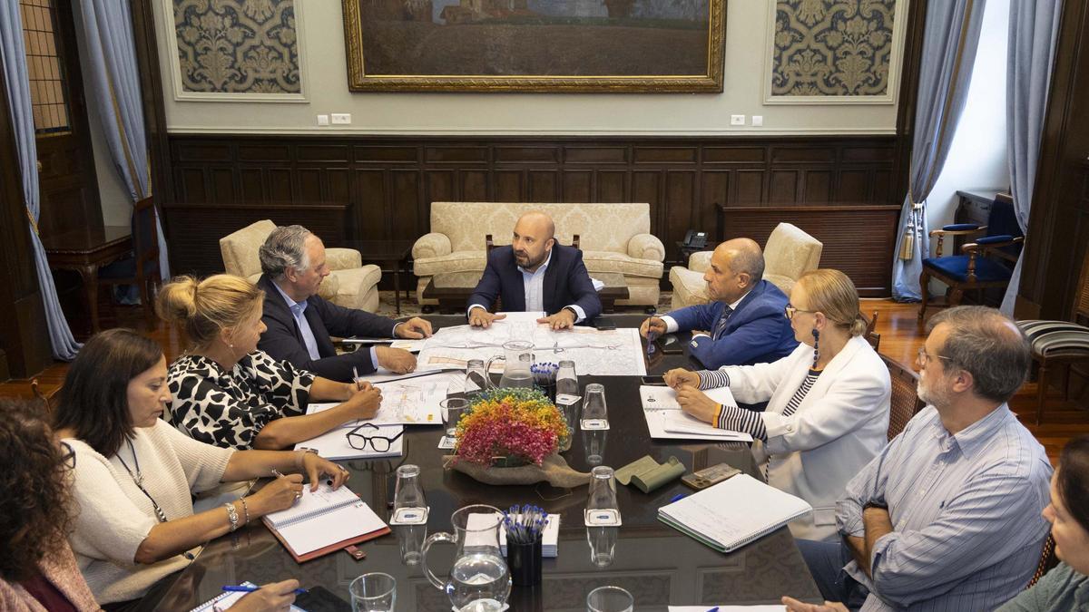 Comisión de seguimiento de Concello y Estado por la obra de Alfonso Molina