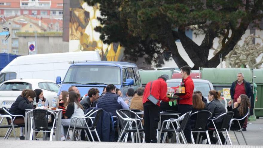 La nueva ordenanza de terrazas de Bueu pasa el primer trámite y se abre la fase de alegaciones