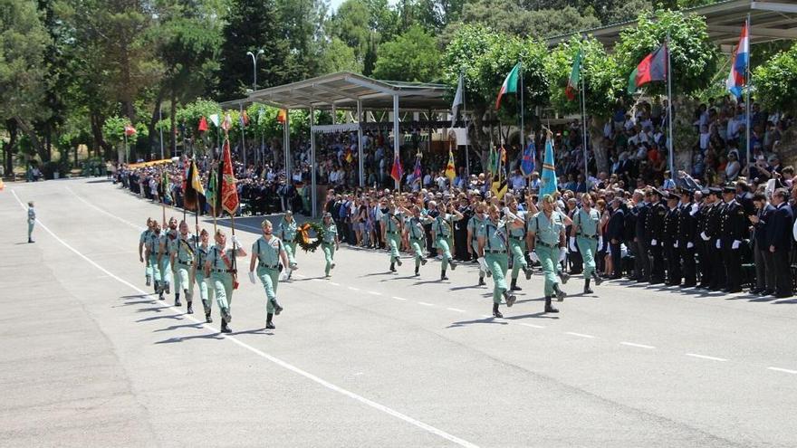 Homenaje a los caídos en el Acuartelamiento de Montejaque.