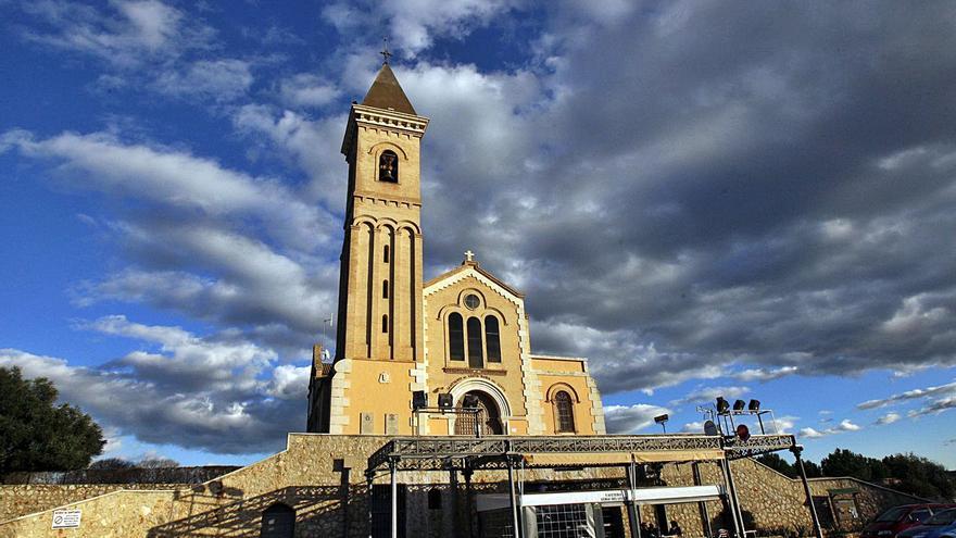 El pleito por la propiedad del Real Santuario de la Virgen del Lluch llegó al Constitucional. | VICENT M. PASTOR