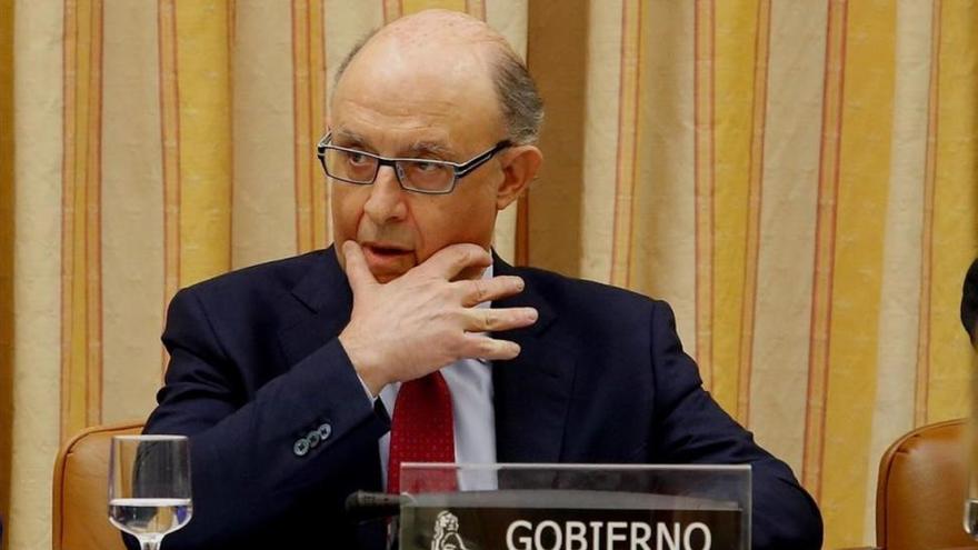 Montoro rebaja el déficit del 2015 al 5% del PIB