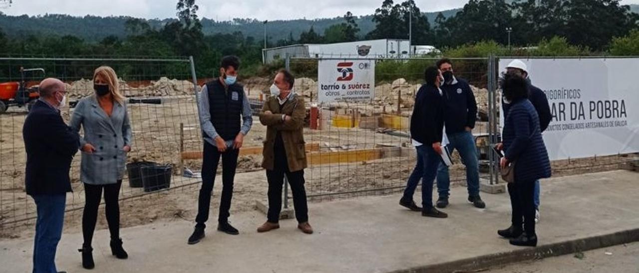 La empresa Mar da Pobra inició la construcción de su nave en el polígono de Té, en Rianxo.