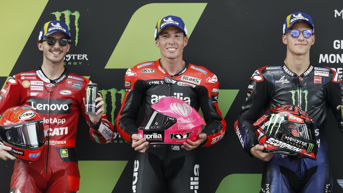 A Quartararo y Espargaró sólo les vale &quot;atacar&quot; a Bagnaia en el GP de Malasia.