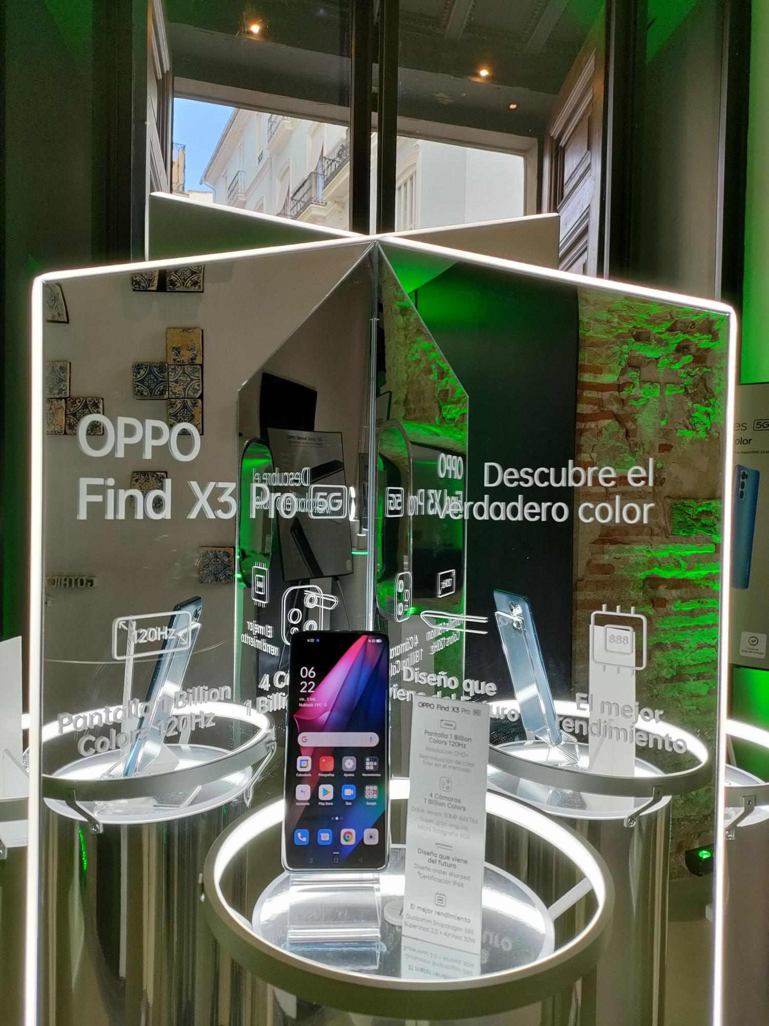 Así es el OPPO X 2021: el primer móvil enrollable
