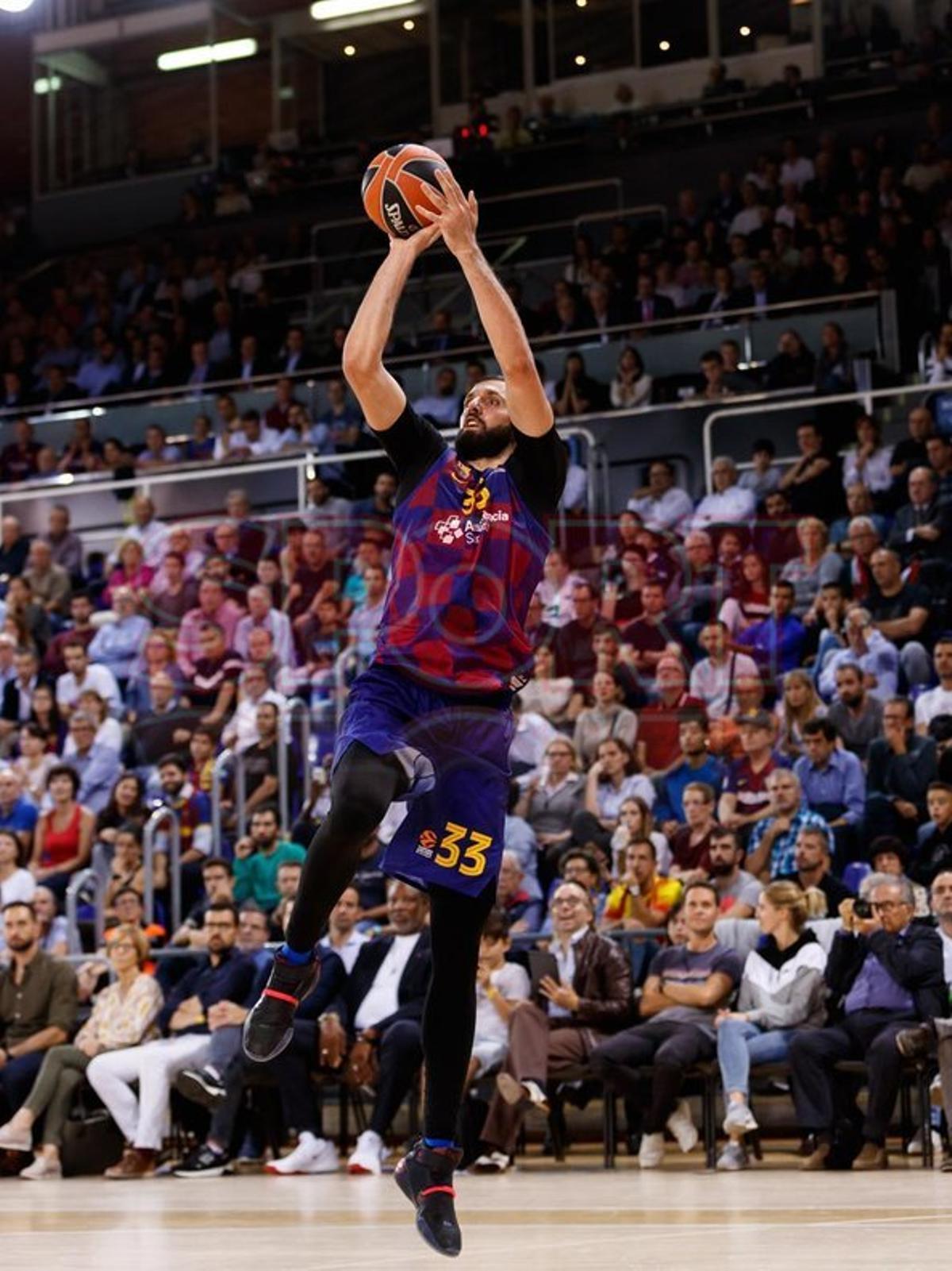 Nikola Mirotic, amplía su contrato con el FC Barcelona hasta 2025. Sus mejores imágenes con el FC Barcelona.