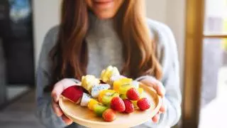 ¿Qué fruta es la mejor para desayunar? Esta cuida tu salud y es de origen español