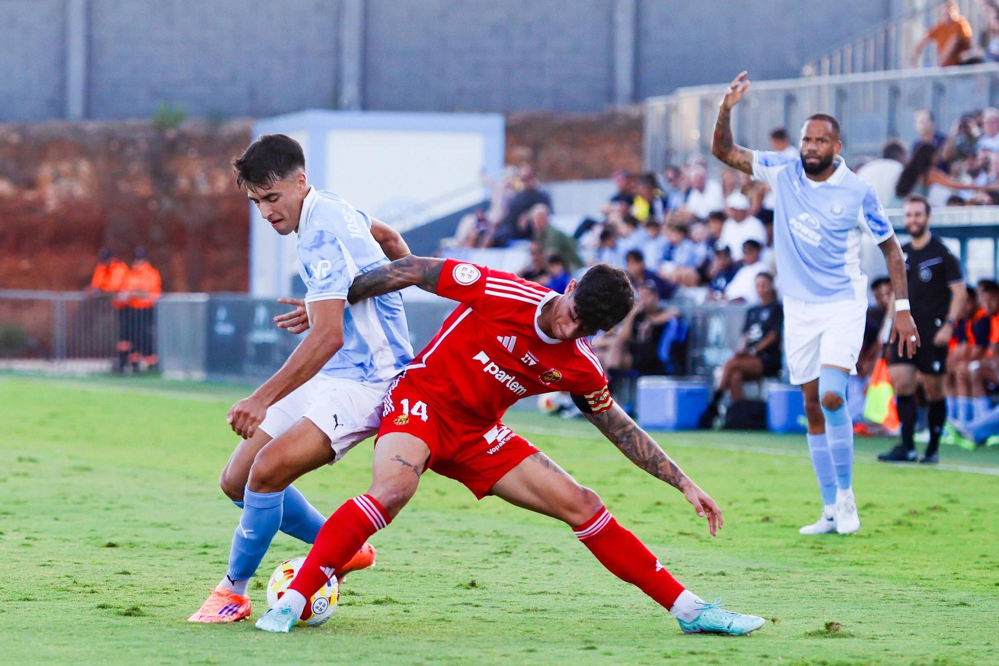 Mira aquí todas las fotos del partido de la UD Ibiza de hoy