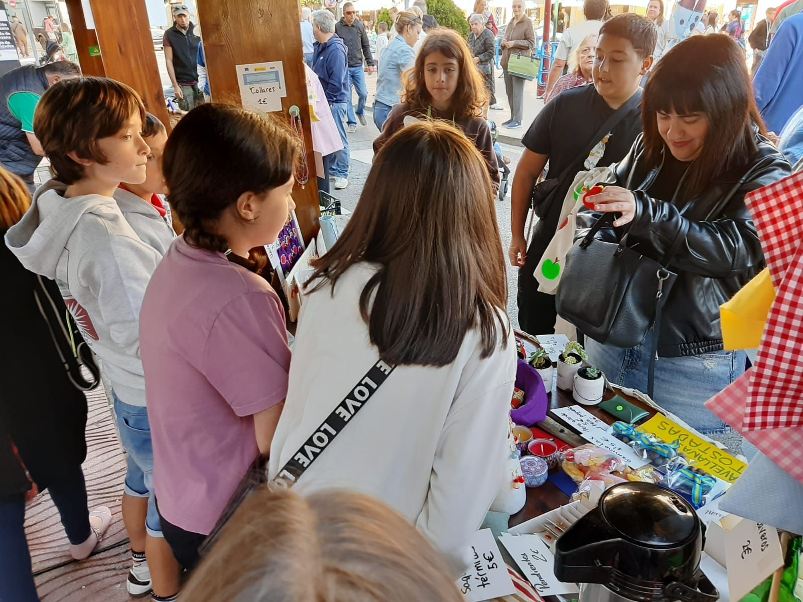 Villaviciosa abre el Festival de la Manzana: la primera mañana de actividades, en imágenes