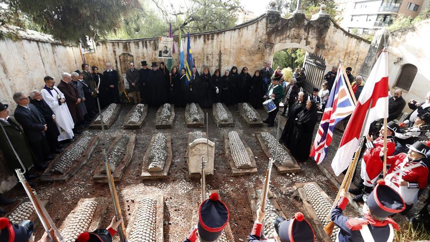 Homenaje a Robert Boyd en el Cementerio Inglés de Málaga