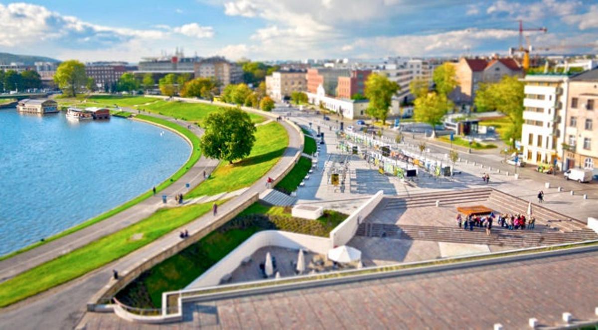 Ribera del Vístula en Cracovia. Ribera del Vístula en Cracovia.